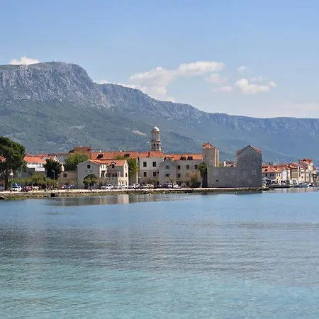 Rotondo * Kastela